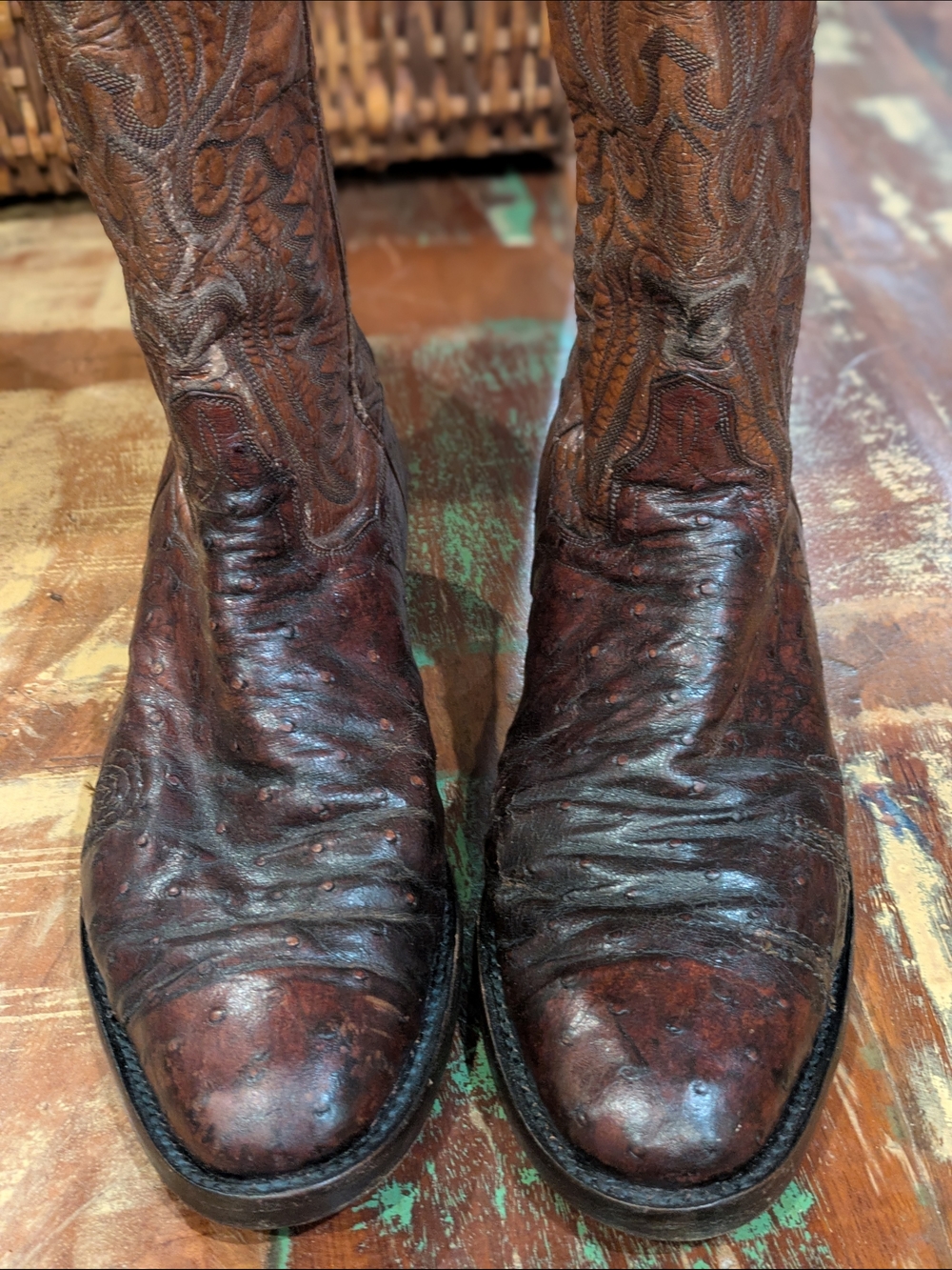 Classic Western Rich Brown Ostrich Leather Men's Western Cowboy Boots Size 9